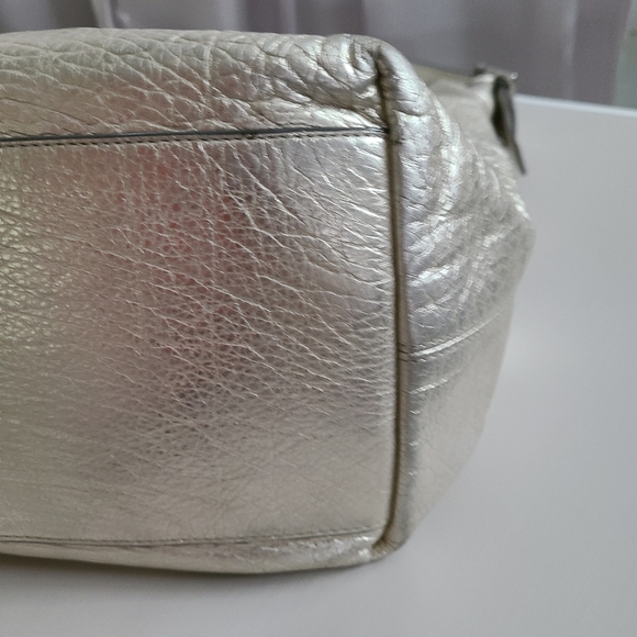 COACH Metallic Gold Legacy Large Leather Duffle Bag with Tassel #19896 - Picture 7 of 15